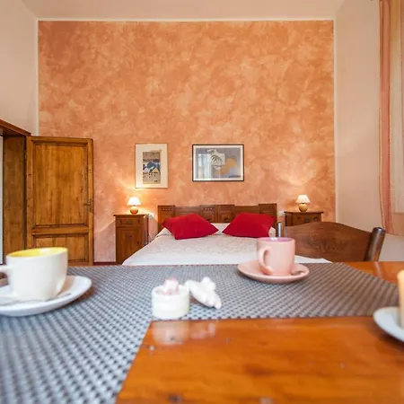 Alojamento de Acomodação e Pequeno-almoço La Coperta Ricamata