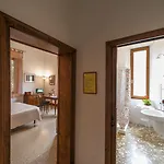 La Coperta Ricamata 3*
